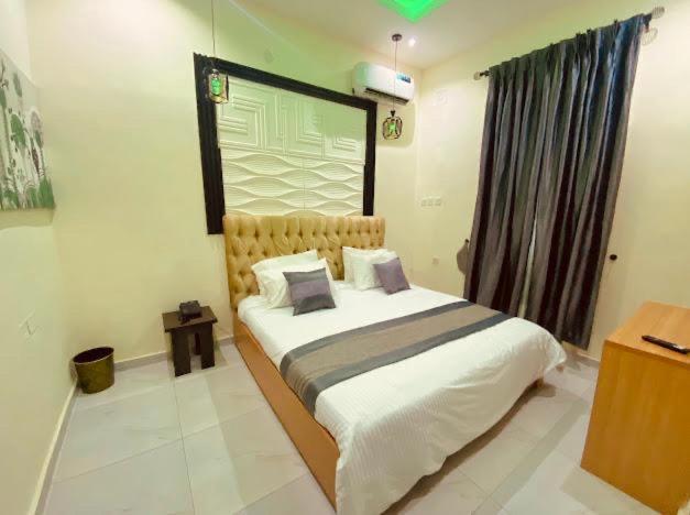 West Wing Hotel Lagos Zewnętrze zdjęcie