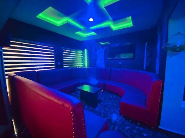 West Wing Hotel Lagos Zewnętrze zdjęcie